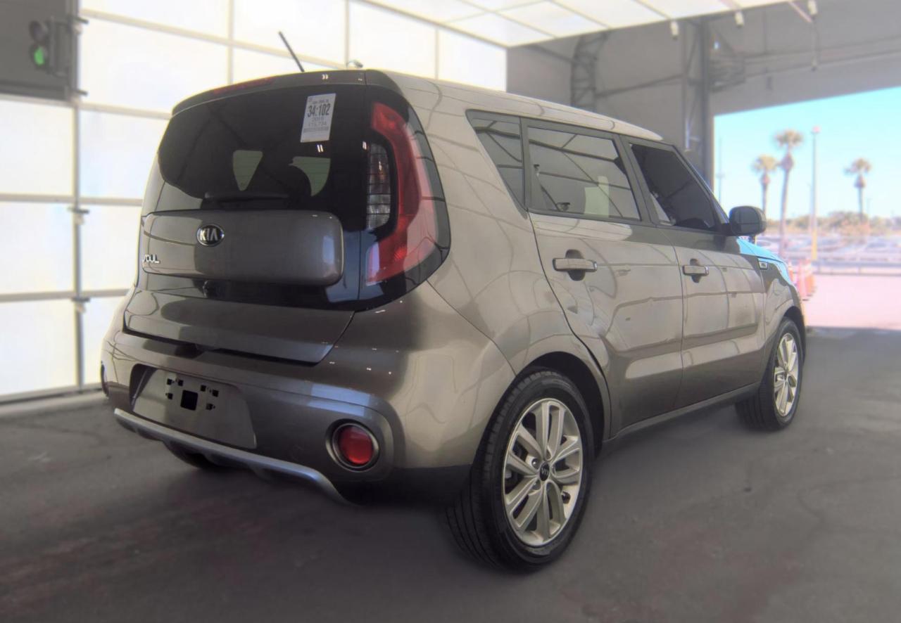 Kia Soul  2018