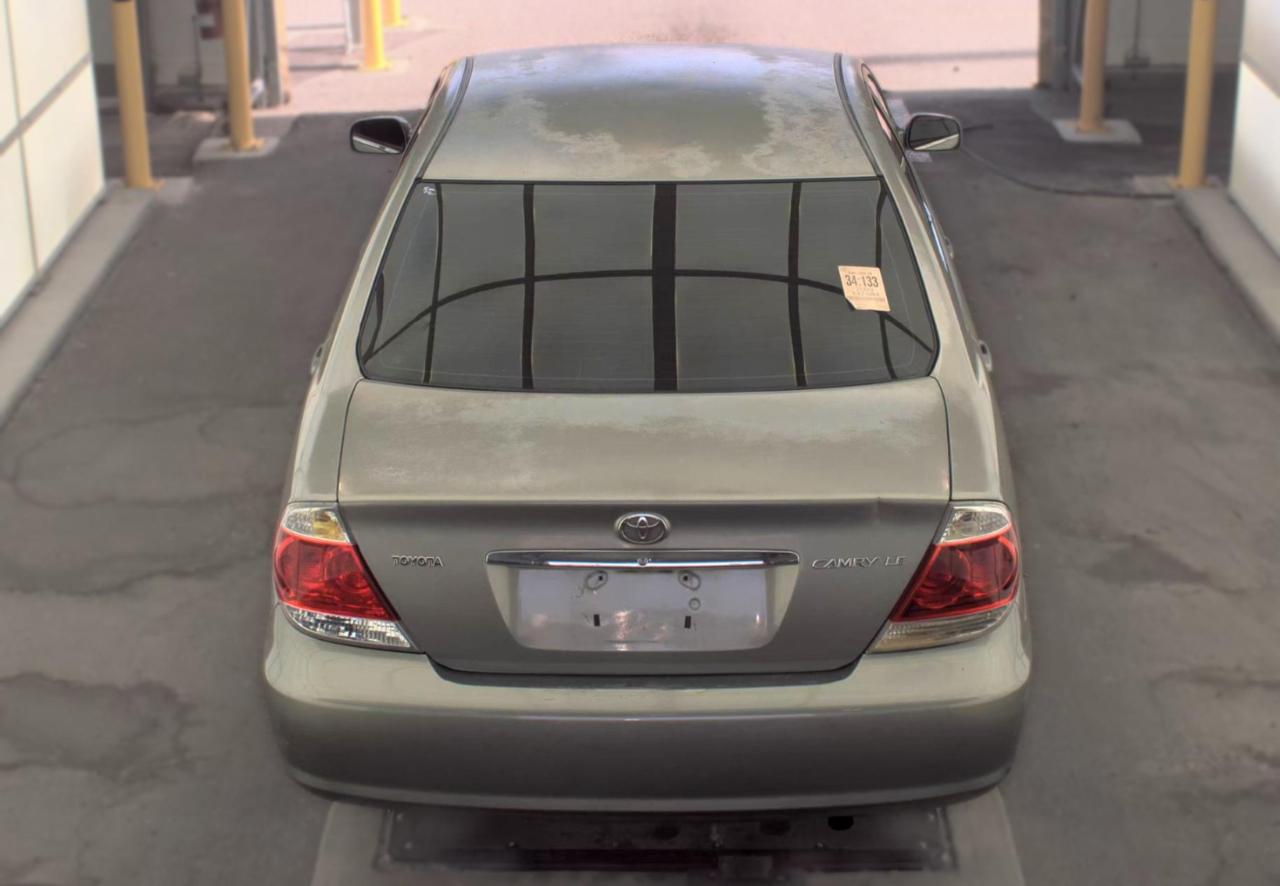 Toyota Camry  2005