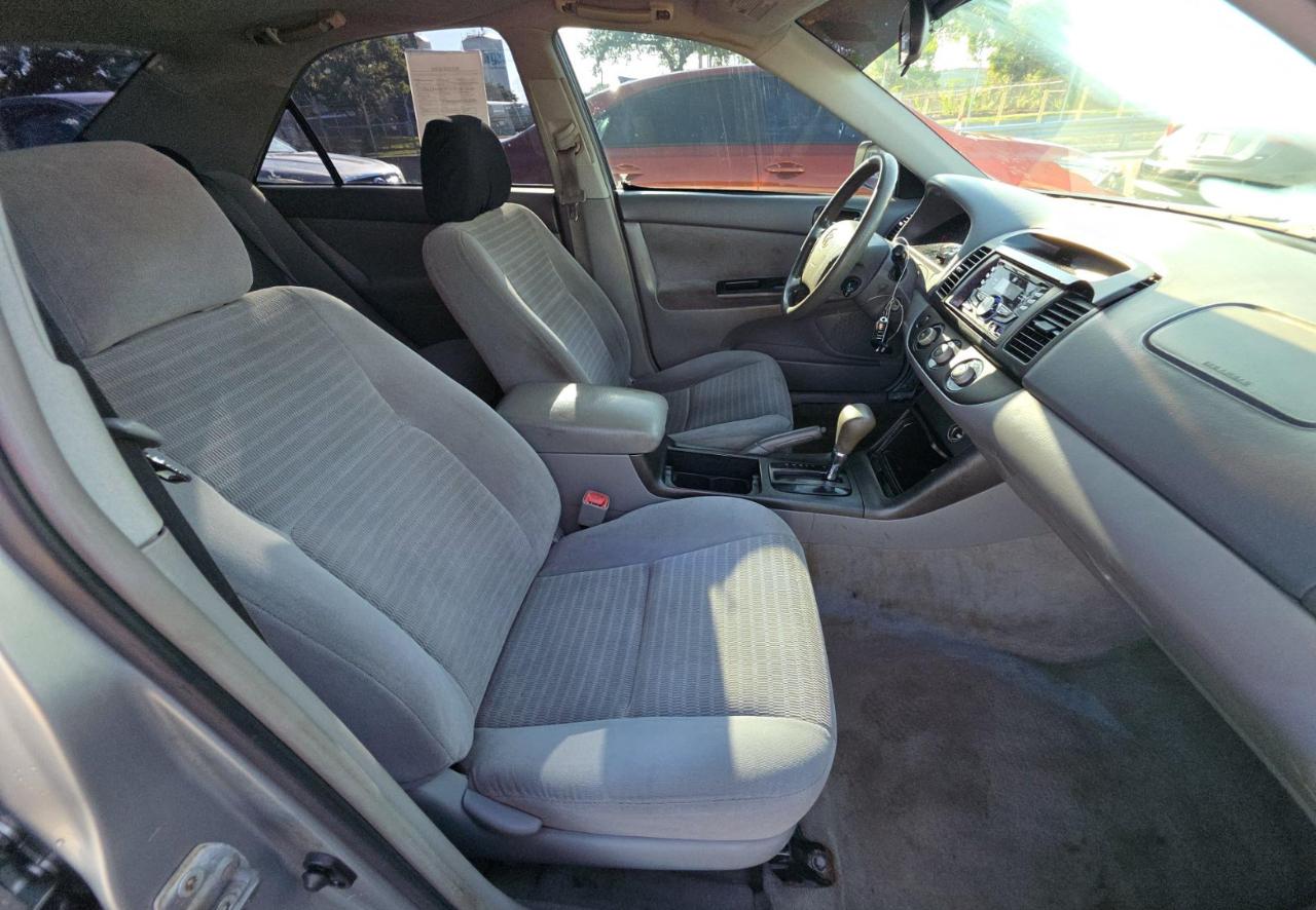 Toyota Camry  2005