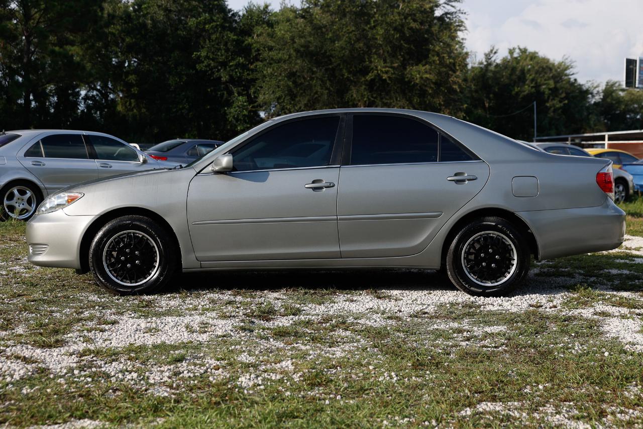 Toyota Camry  2005