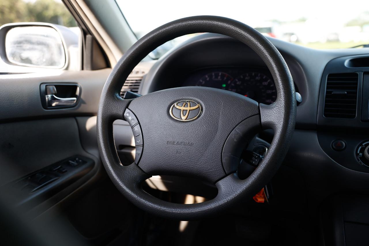 Toyota Camry  2005