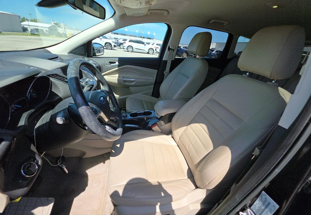 Ford Escape  2014