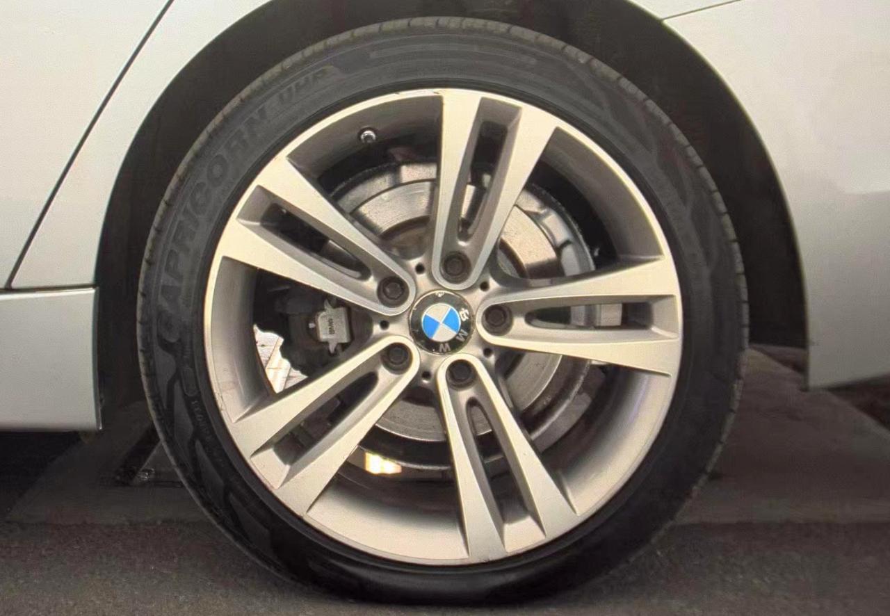 BMW 3 Series  2016