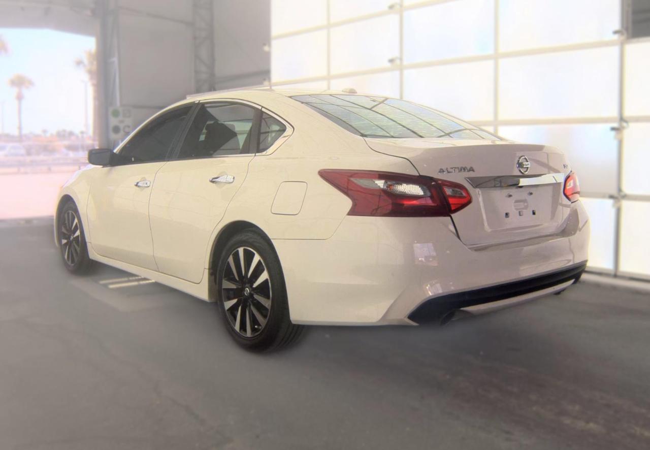 Nissan Altima  2018