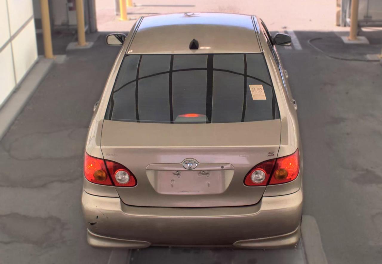 Toyota Corolla  2003