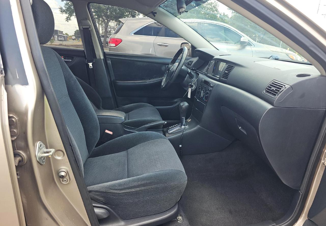 Toyota Corolla  2003