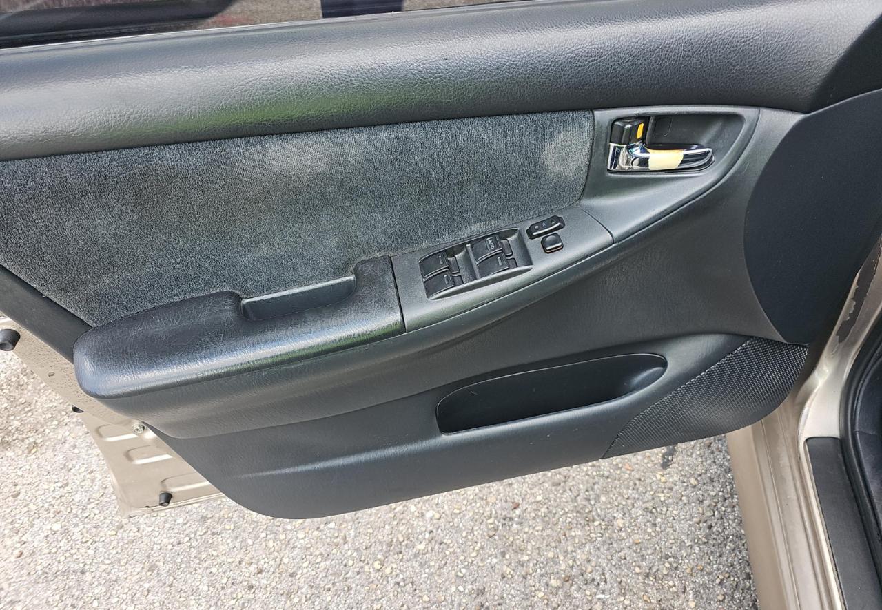 Toyota Corolla  2003