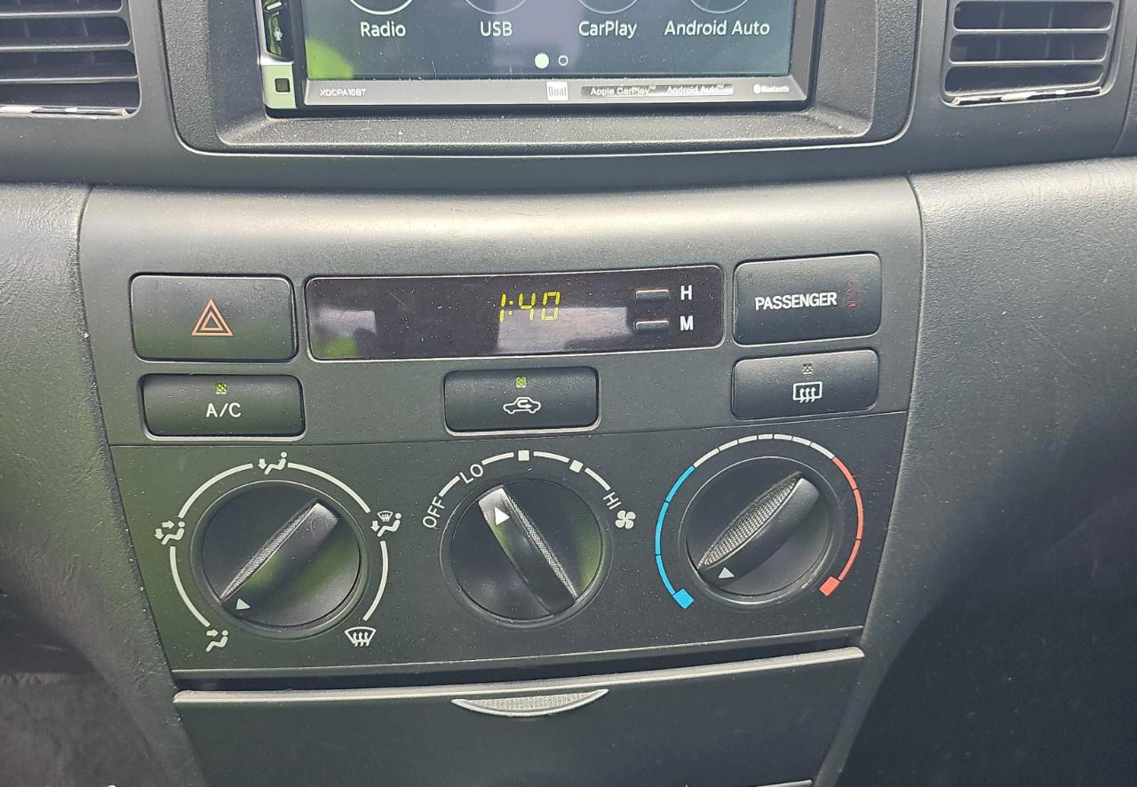Toyota Corolla  2003