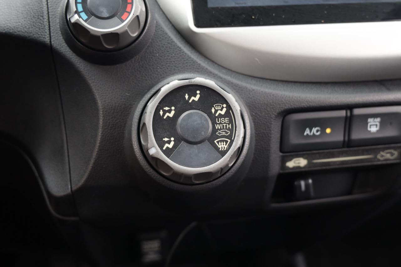 Honda Fit  2010