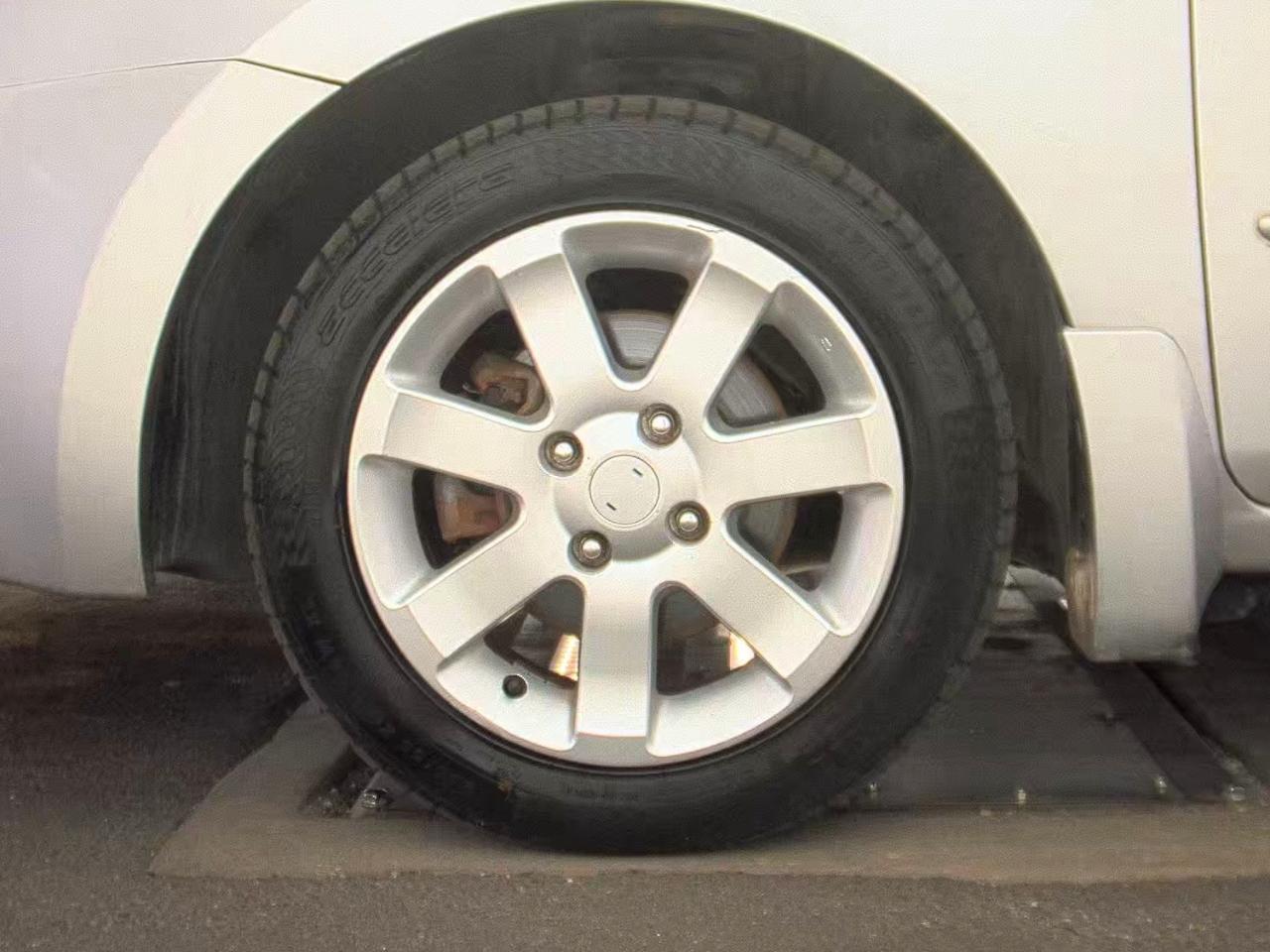 Nissan Sentra  2009