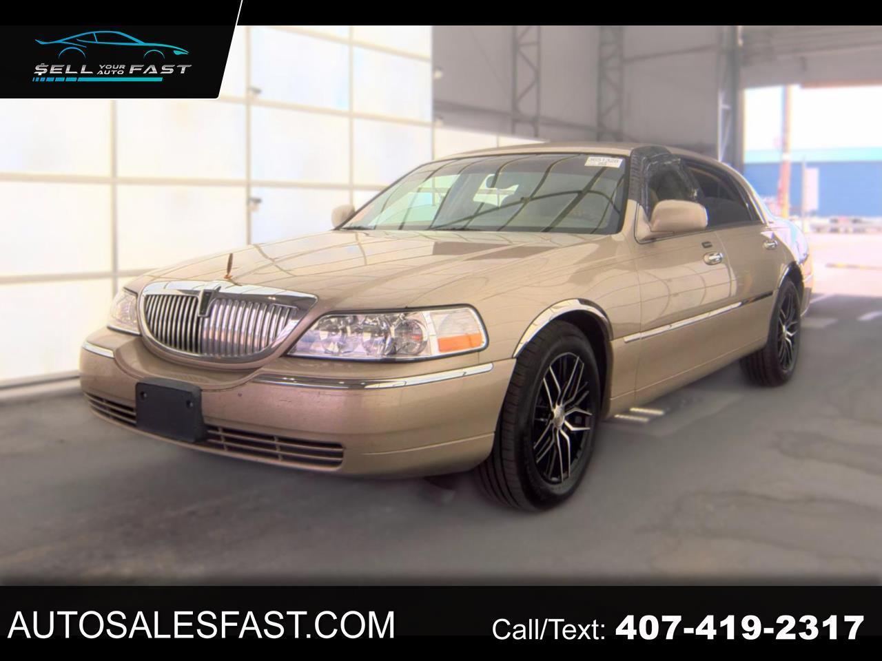Lincoln Town Car  2004
