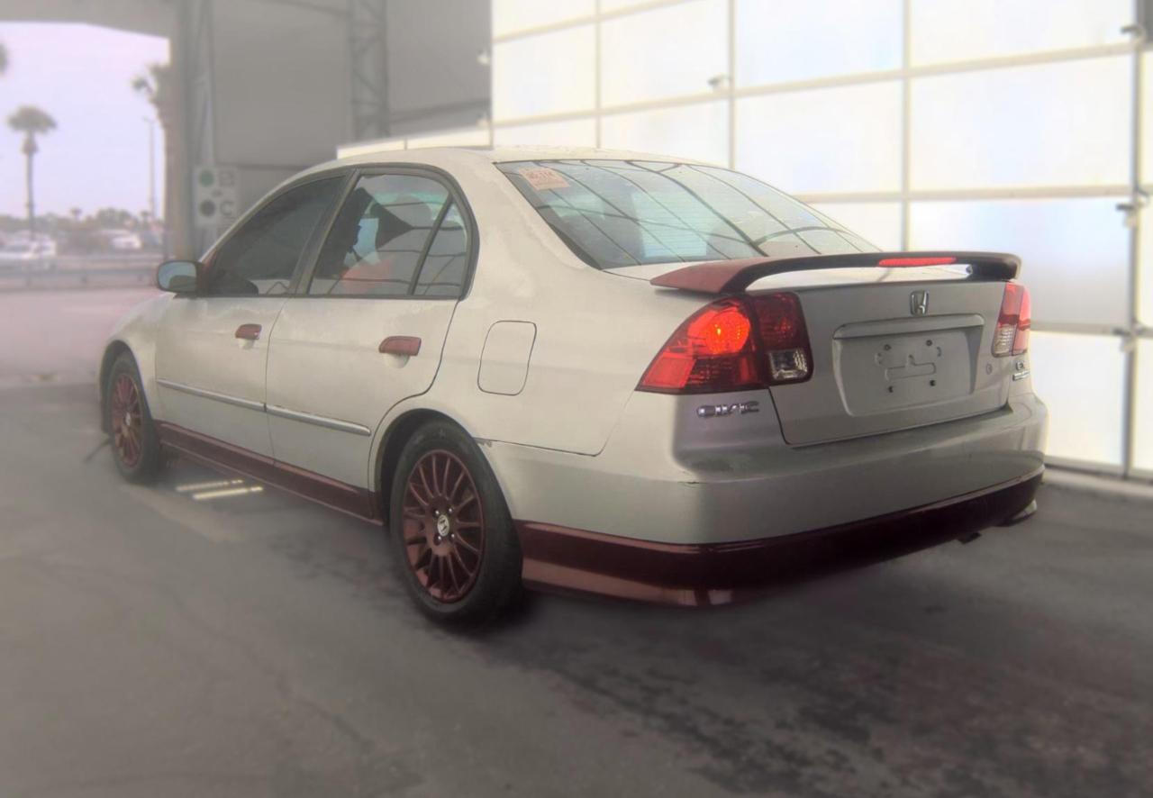 Honda Civic Sdn  2005