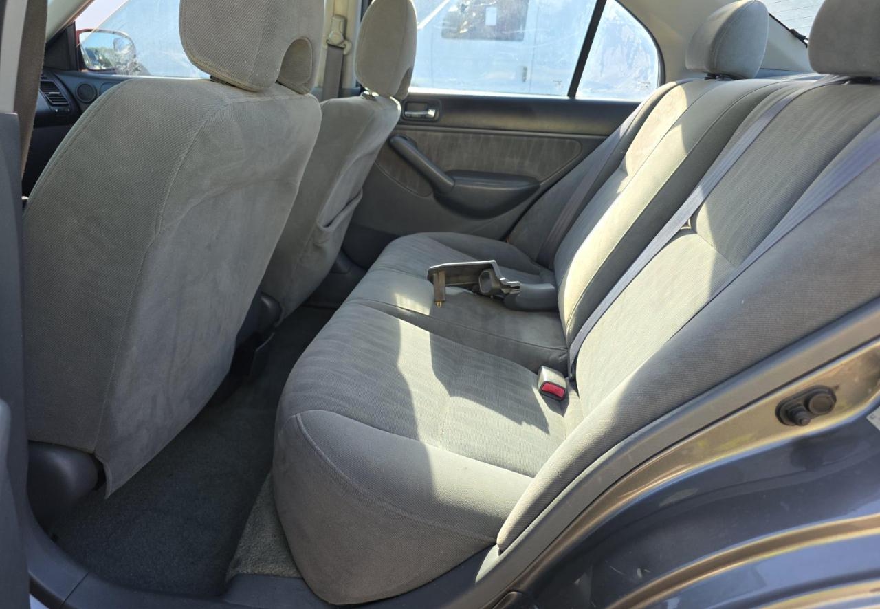 Honda Civic Sdn  2005