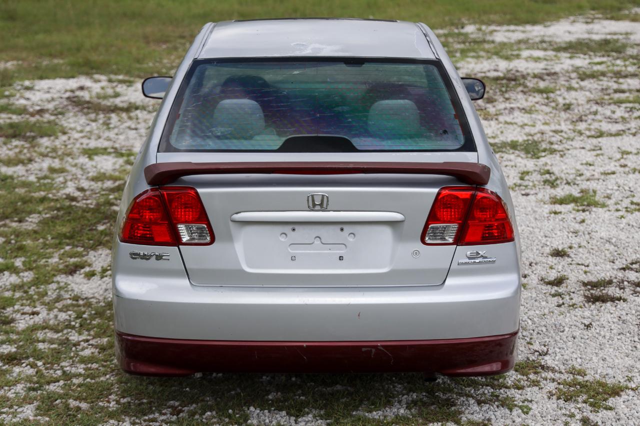 Honda Civic Sdn  2005
