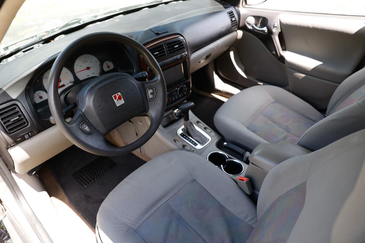 Saturn LS  2003