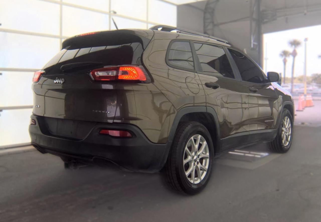 Jeep Cherokee  2015