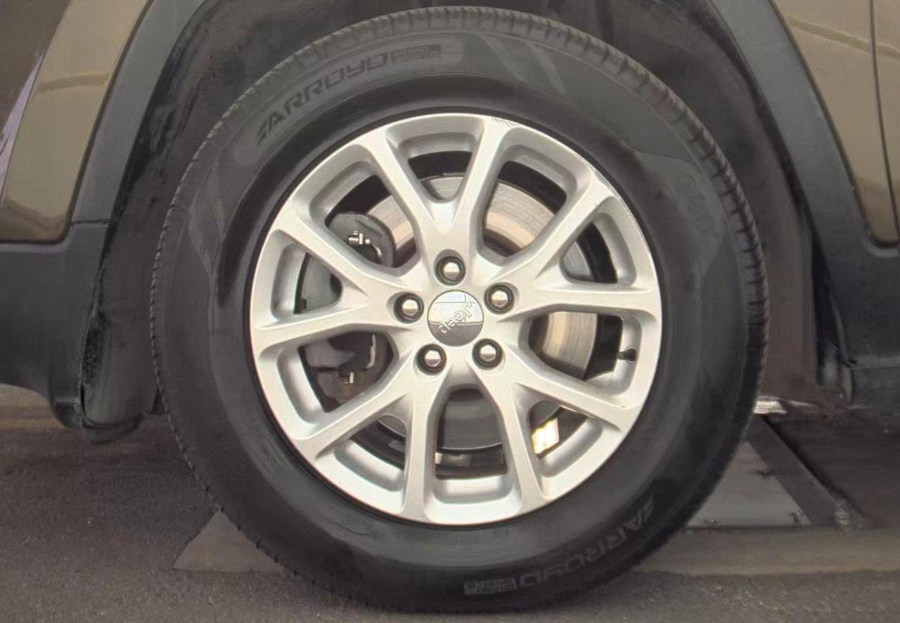 Jeep Cherokee  2015