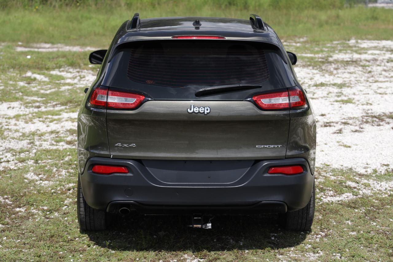 Jeep Cherokee  2015