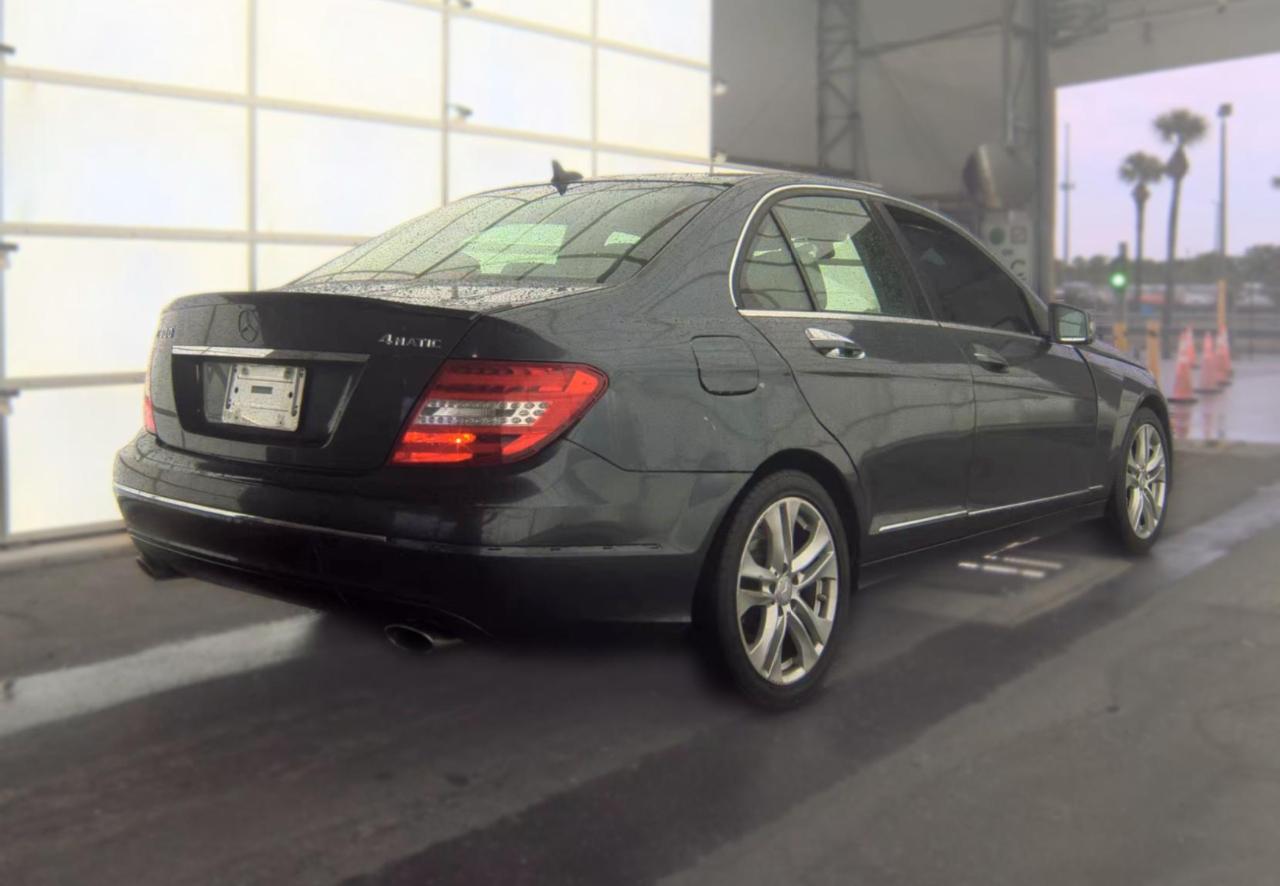 Mercedes-Benz C-Class  2013