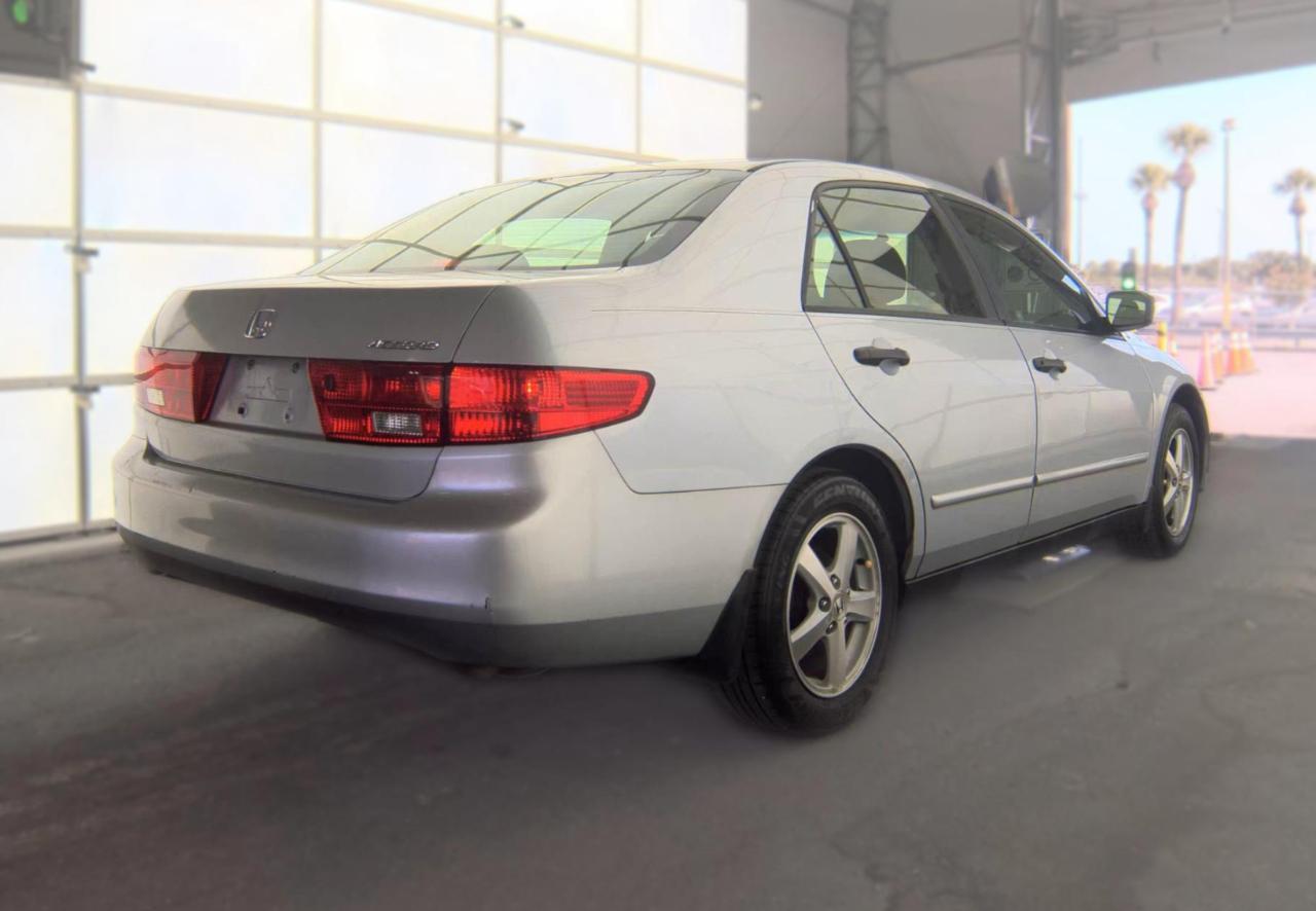 Honda Accord Sdn  2005