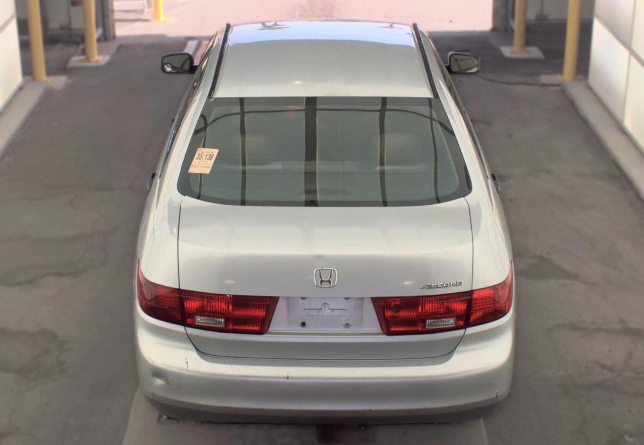Honda Accord Sdn  2005