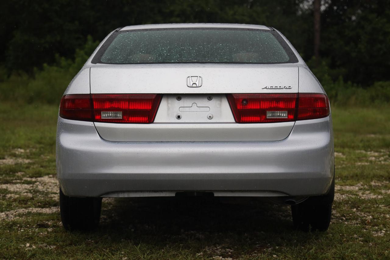 Honda Accord Sdn  2005