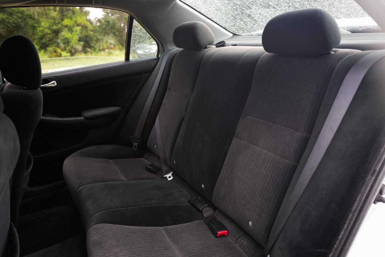 Honda Accord Sdn  2005