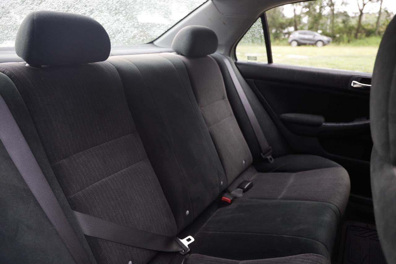 Honda Accord Sdn  2005