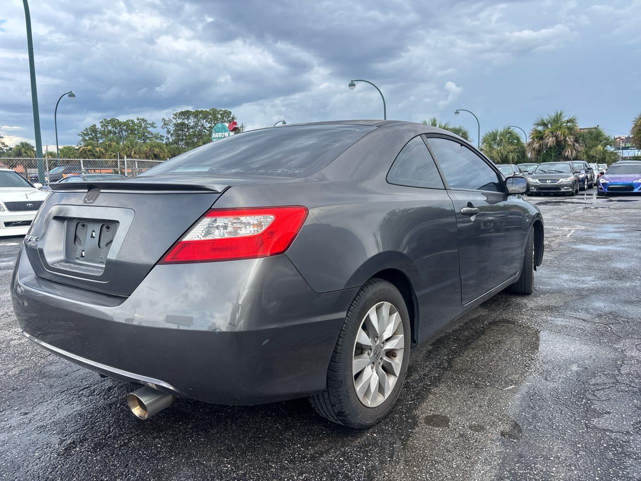 Honda Civic Cpe  2010