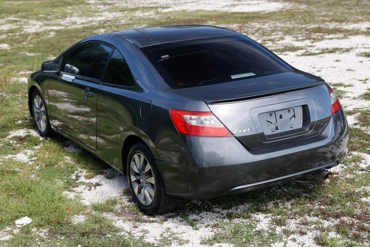Honda Civic Cpe  2010