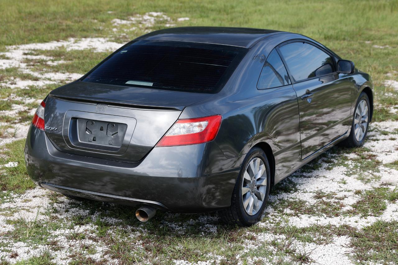 Honda Civic Cpe  2010