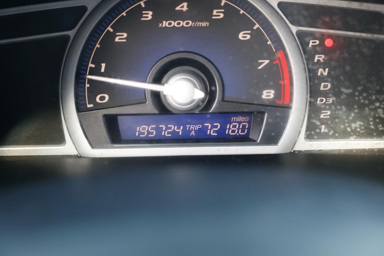 Honda Civic Cpe  2010