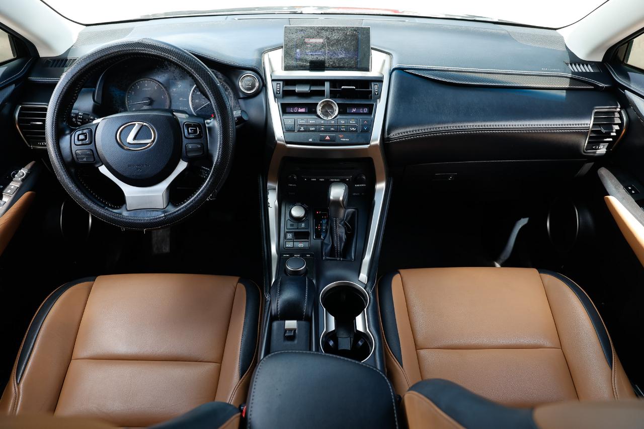 Lexus NX  2017