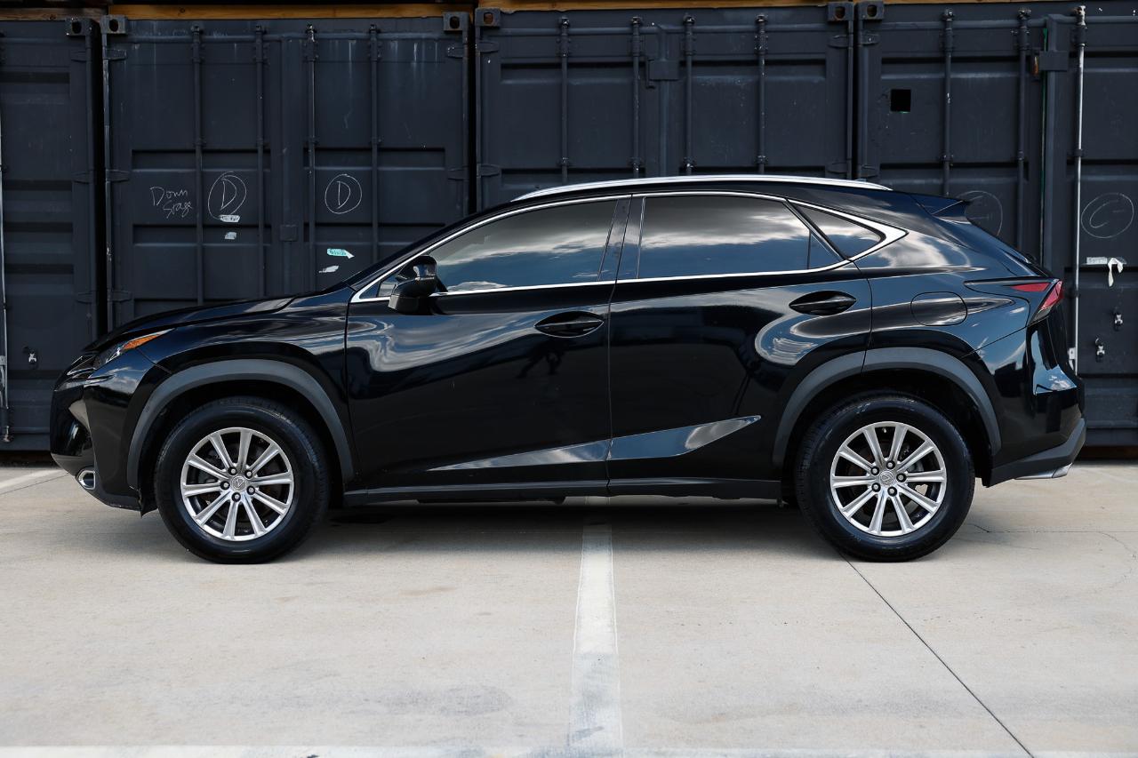 Lexus NX  2017