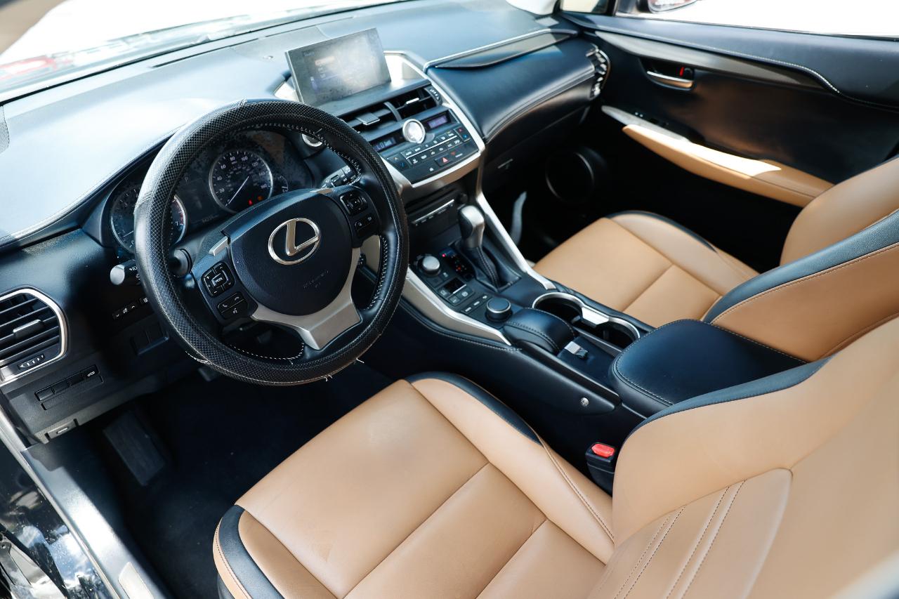 Lexus NX  2017