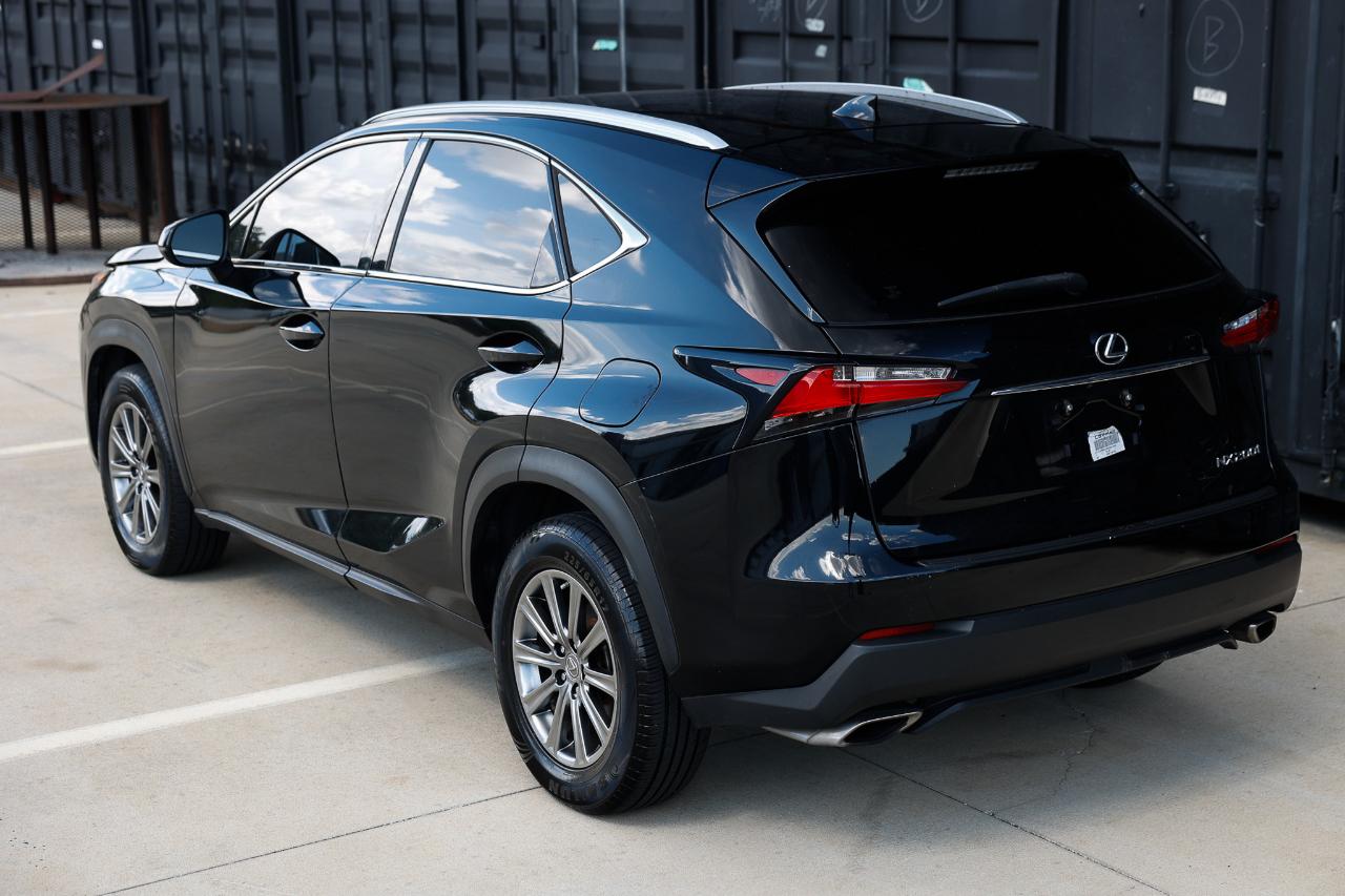 Lexus NX  2017