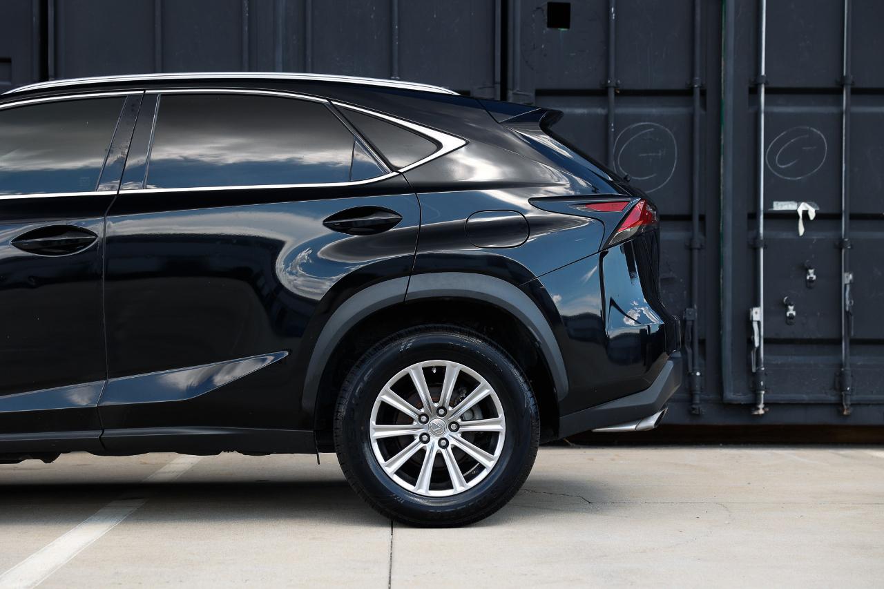 Lexus NX  2017