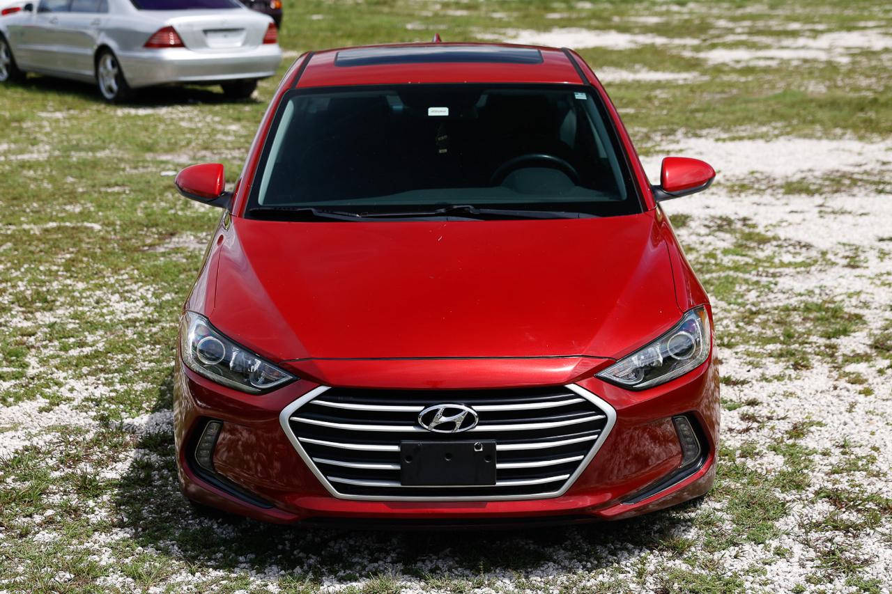 Hyundai Elantra  2017