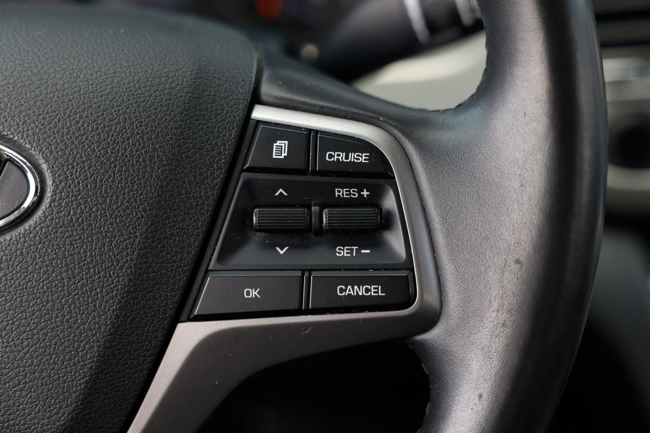 Hyundai Elantra  2017