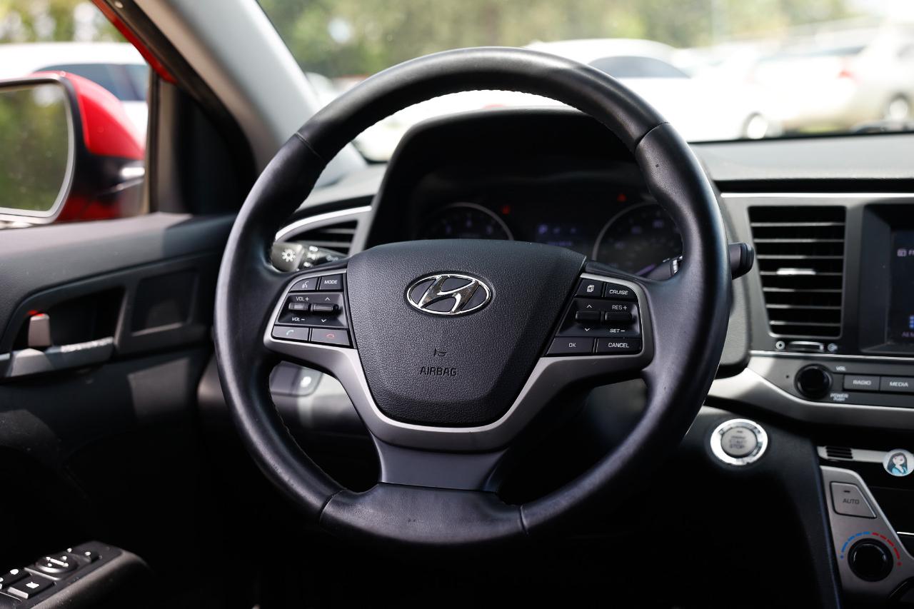 Hyundai Elantra  2017