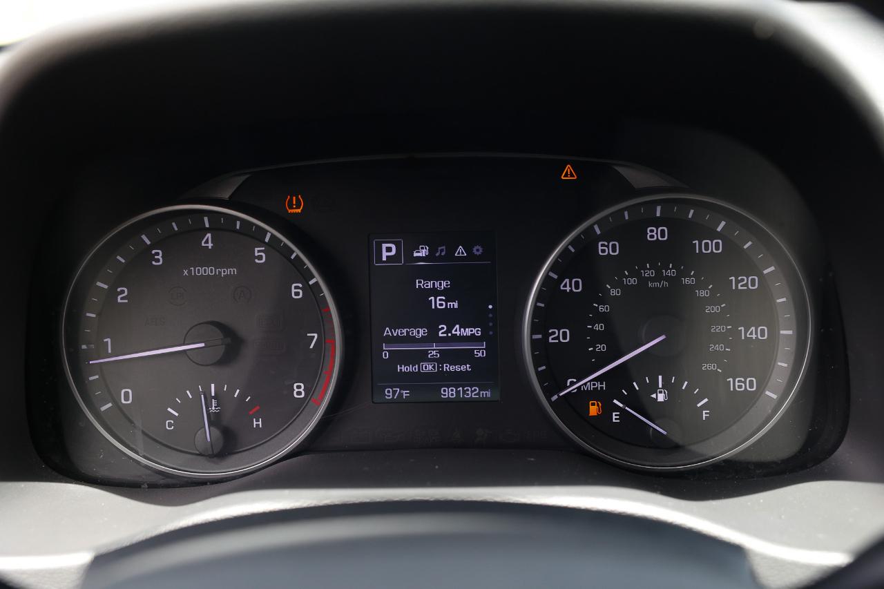Hyundai Elantra  2017