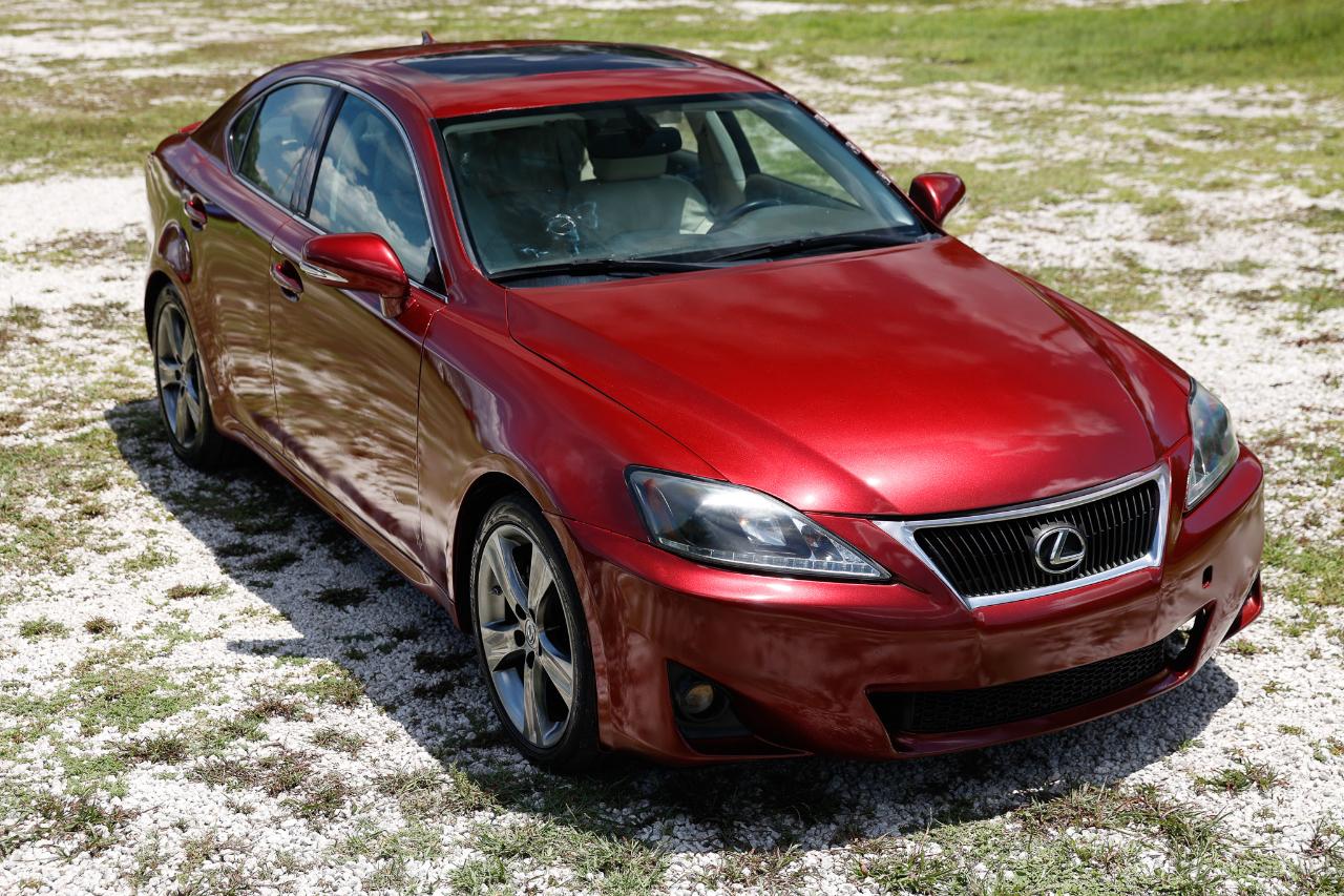 Lexus IS 250  2012