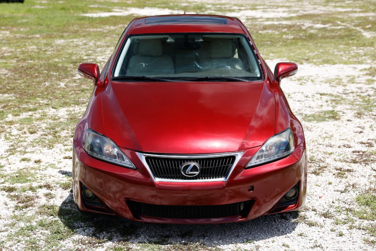 Lexus IS 250  2012