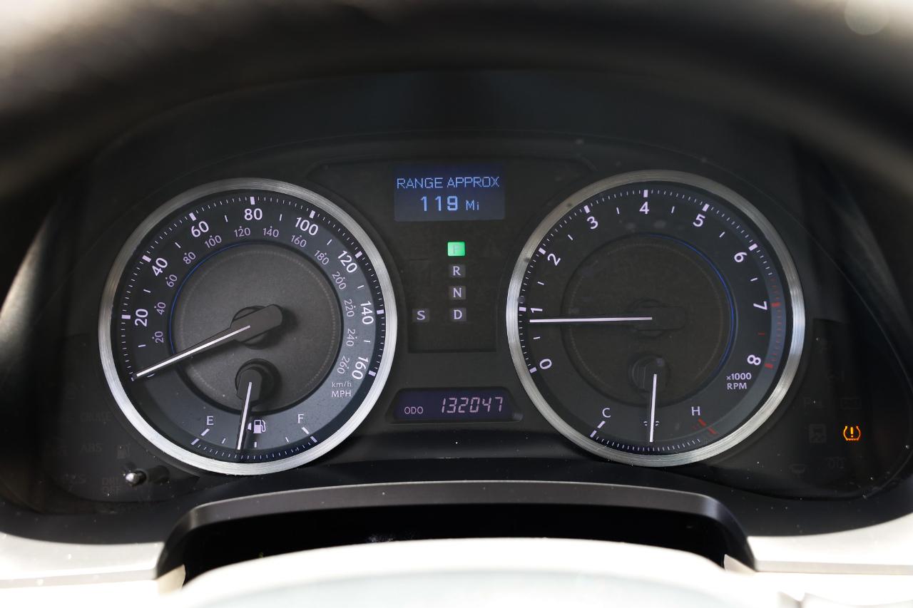Lexus IS 250  2012