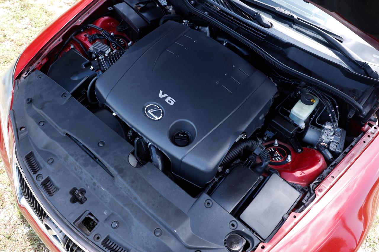 Lexus IS 250  2012