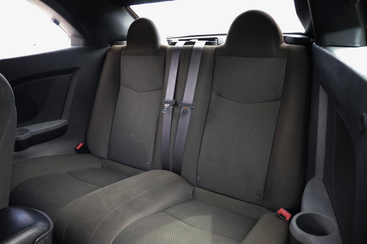 Chrysler 200  2011