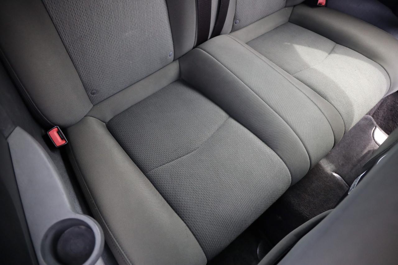 Chrysler 200  2011