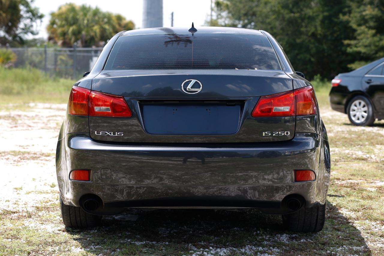 Lexus IS 250  2008