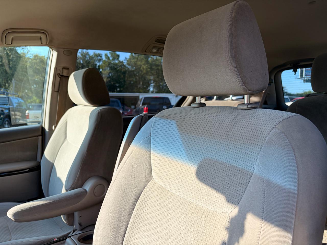 Toyota Sienna CE 2004