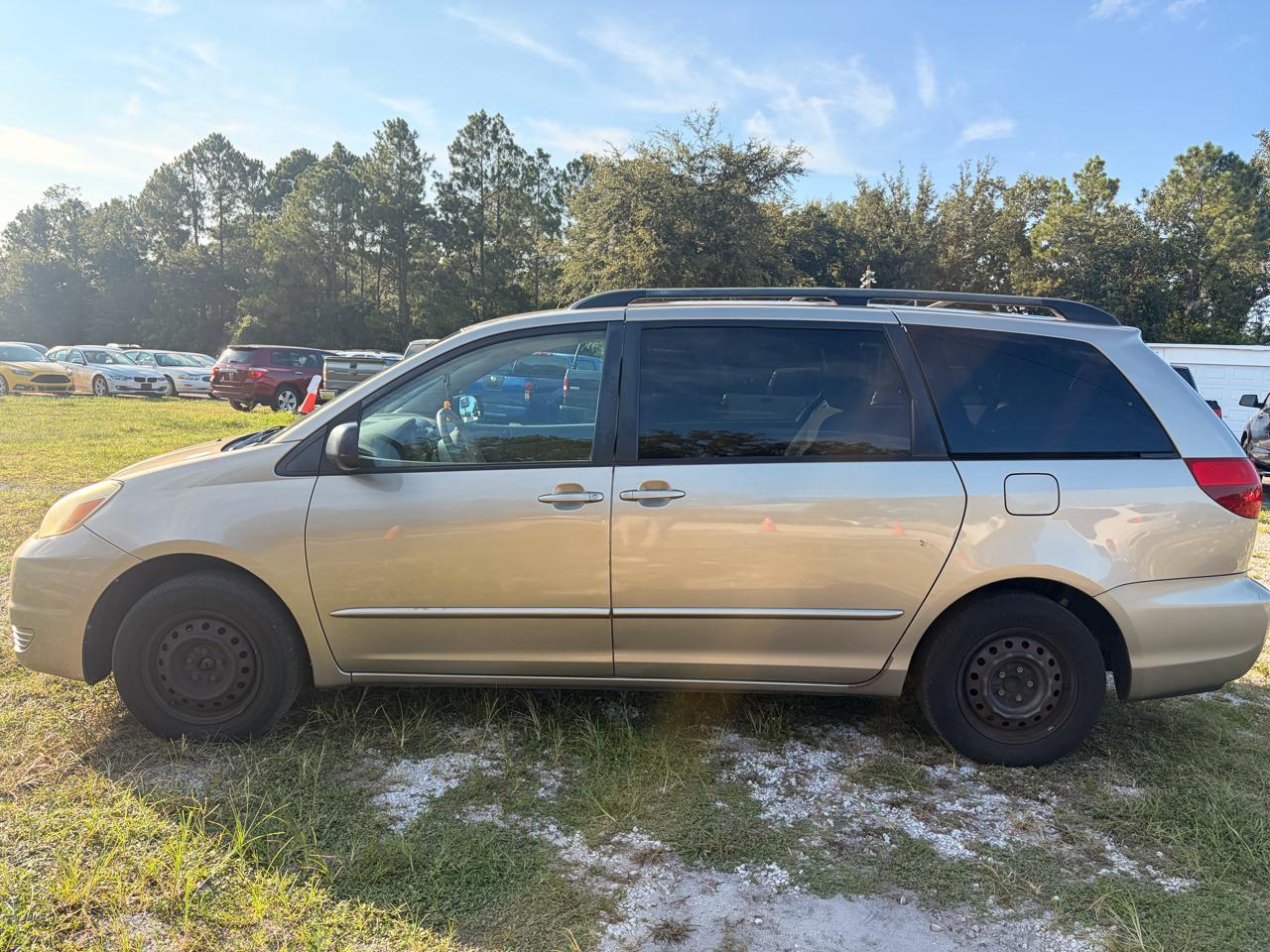 Toyota Sienna CE 2004